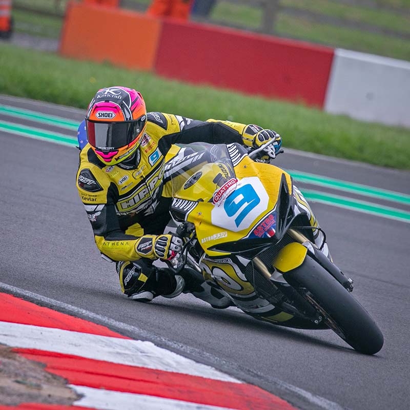 Shane Richardson at Donnington racing for HIPPO Suzuki